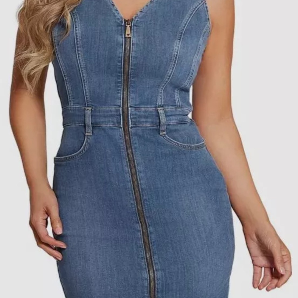 Guess Jean Mini Denim Dress with Bodycon Fit